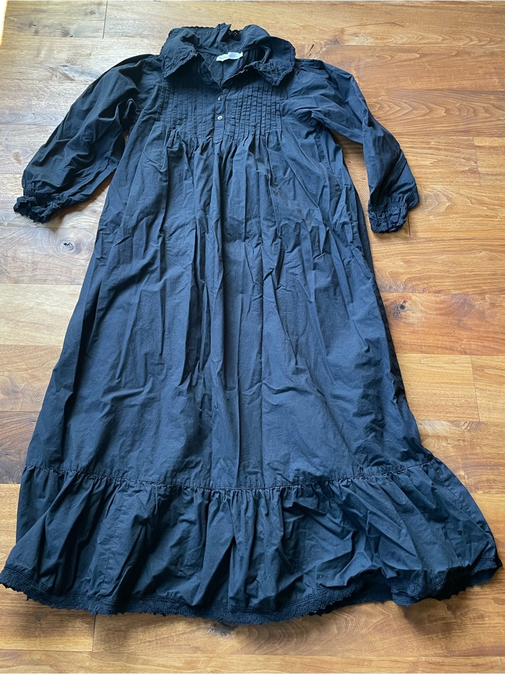 Heirloom Art Co. Kate Black Poplin Maxi Nightgown with Pintuck Front size S - Picture 9 of 16